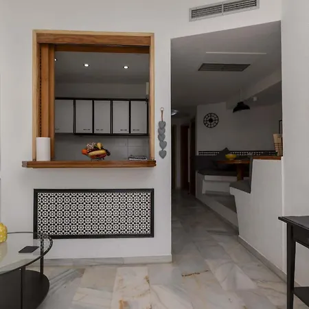 Altamira 1 - One Bed Appartement *